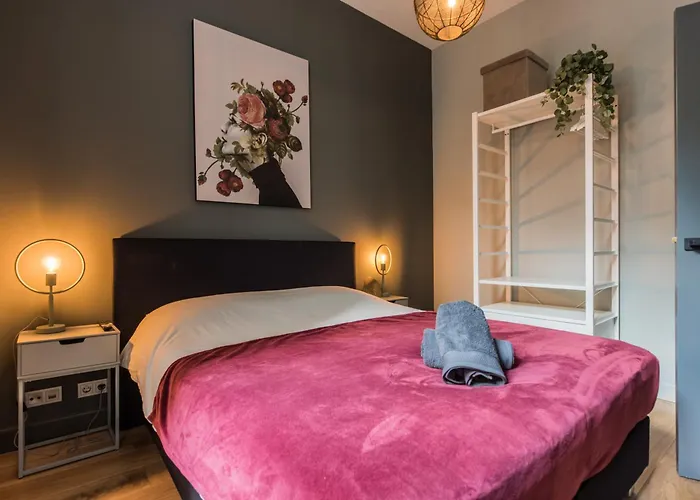 Haya Historic - Rose Apartment *